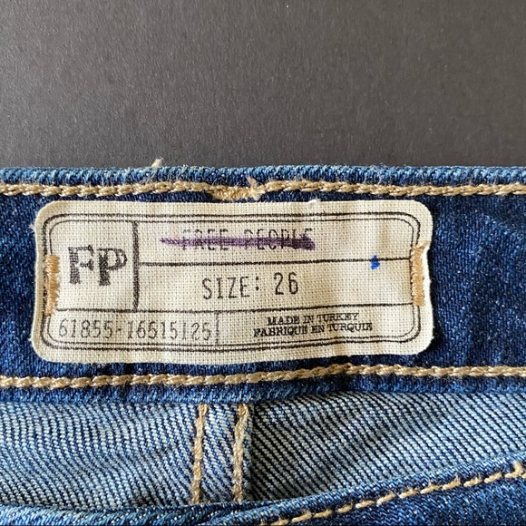 Free People Cropped Raw Hem Jeans 26 - Picture 6 of 7